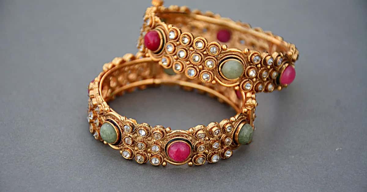 Planning to buy gold? Check its purity before buying